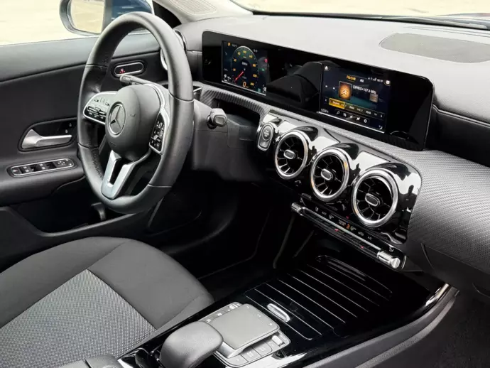 rental Mercedes CLA Shouting Brake photo 5