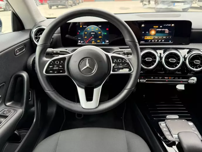 rental Mercedes CLA Shouting Brake photo 4