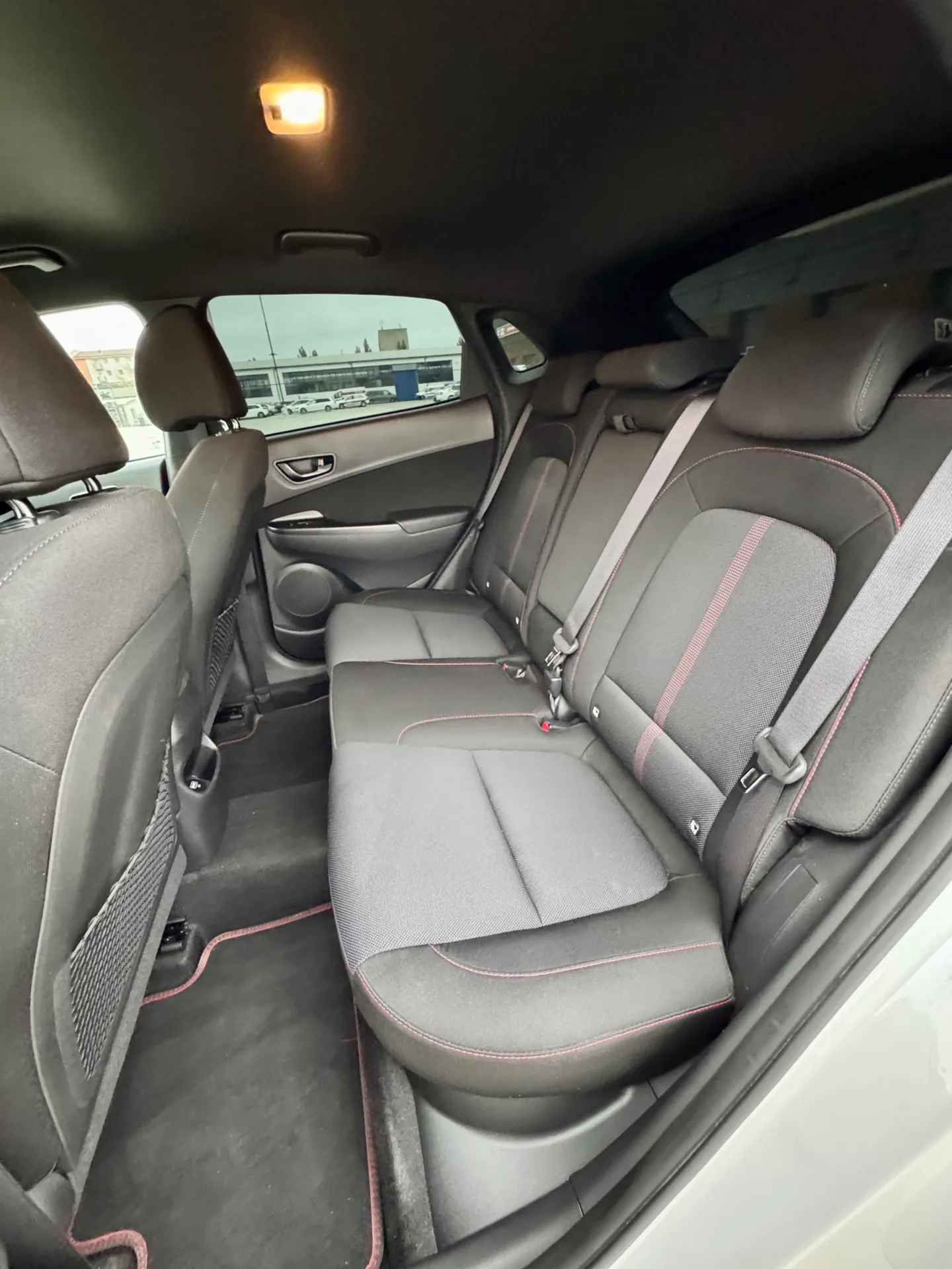 prenájom Hyundai Kona 1.6 T-GDi N Line A/T 4x4 197 hp foto 9