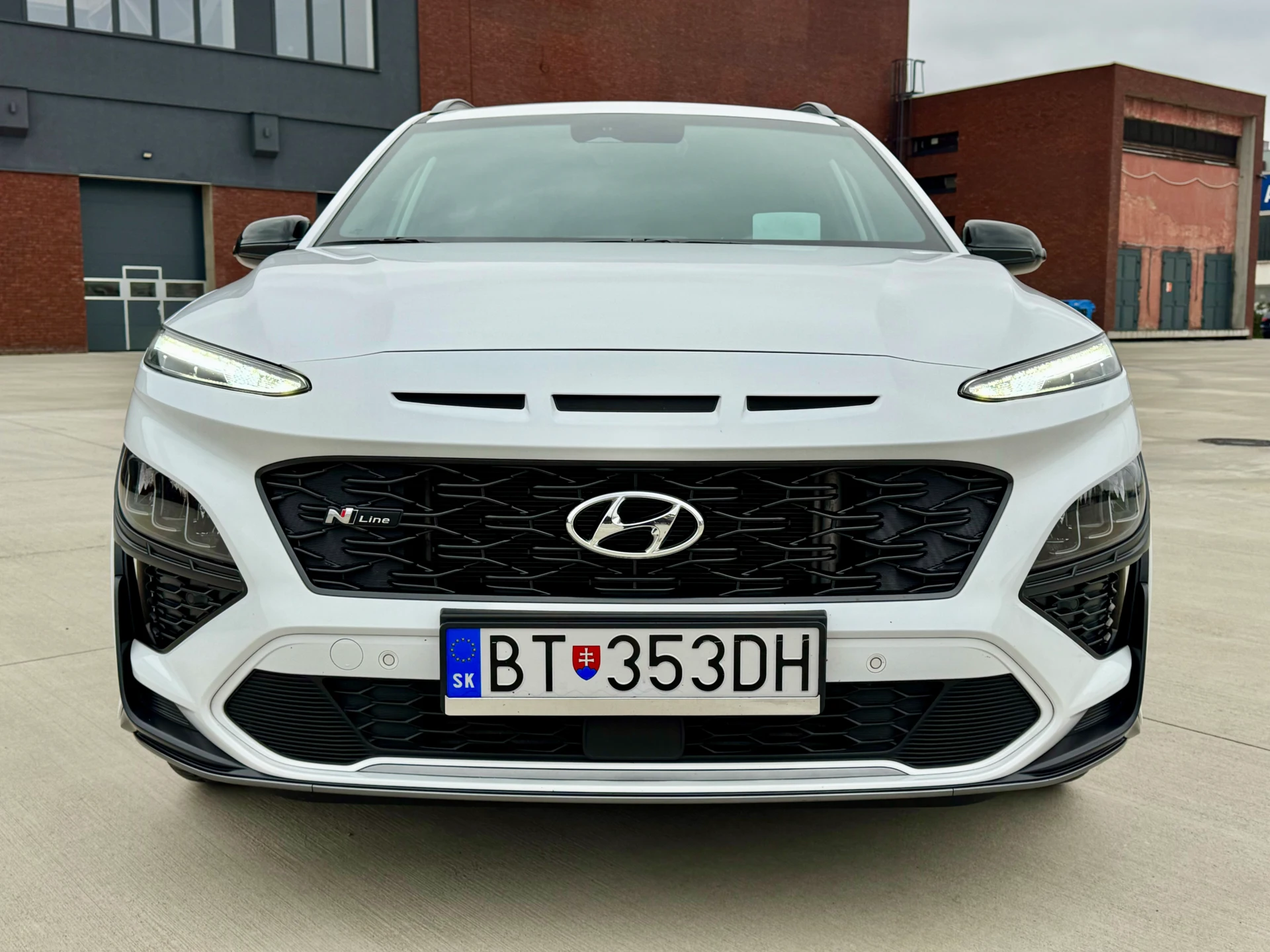 prenájom Hyundai Kona 1.6 T-GDi N Line A/T 4x4 197 hp foto 1