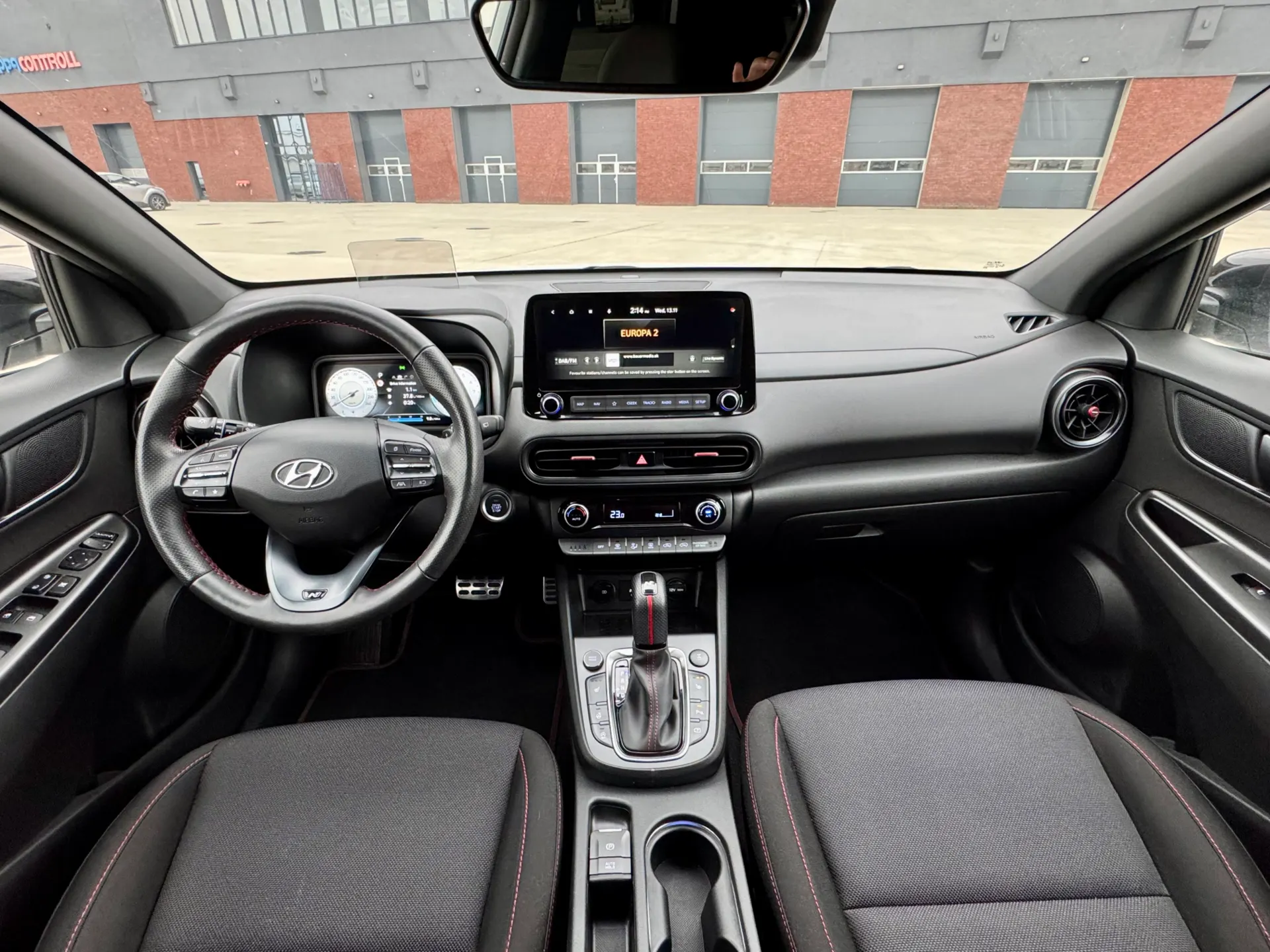prenájom Hyundai Kona 1.6 T-GDi N Line A/T 4x4 197 hp foto 8